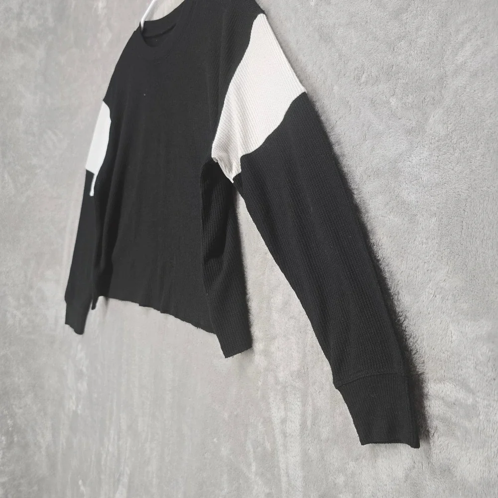 Hollister Womens Black‎ Waffle Knit Boyfriend Tee Long Sleeve Color Block Small